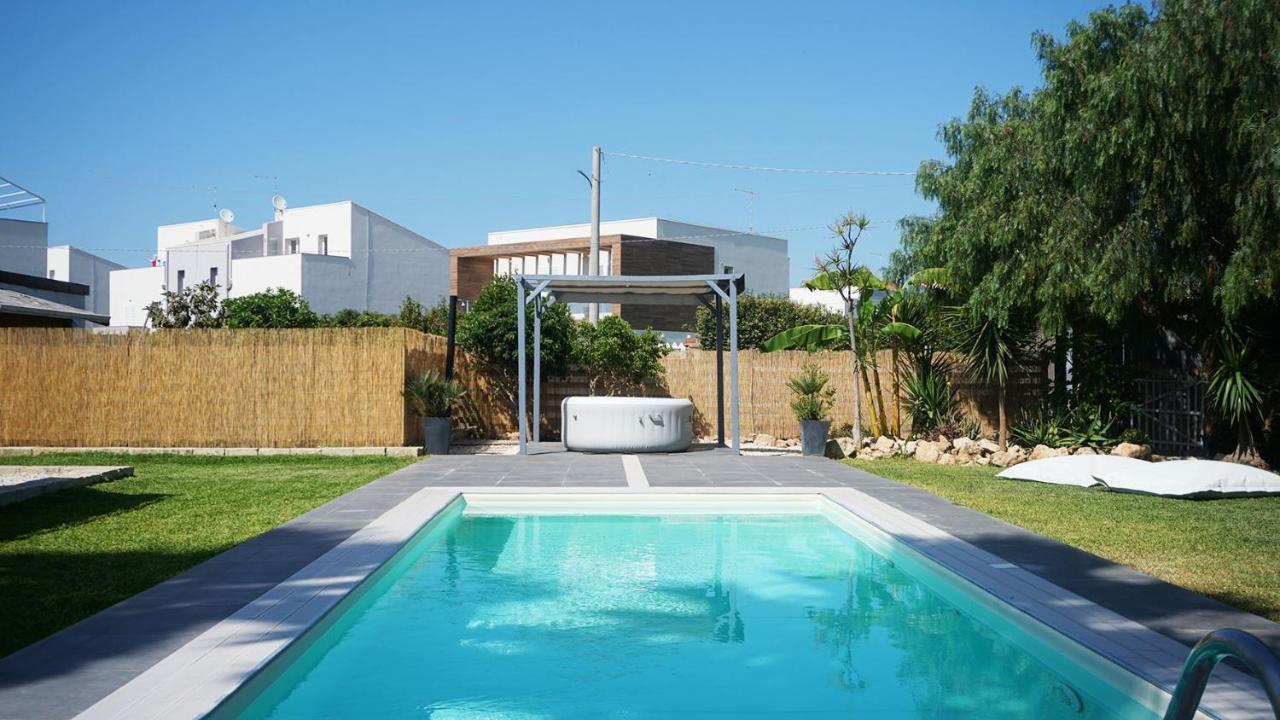Dependance in Villa con piscina Syracuse Esterno foto