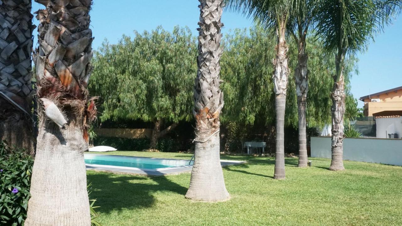Dependance in Villa con piscina Syracuse Esterno foto