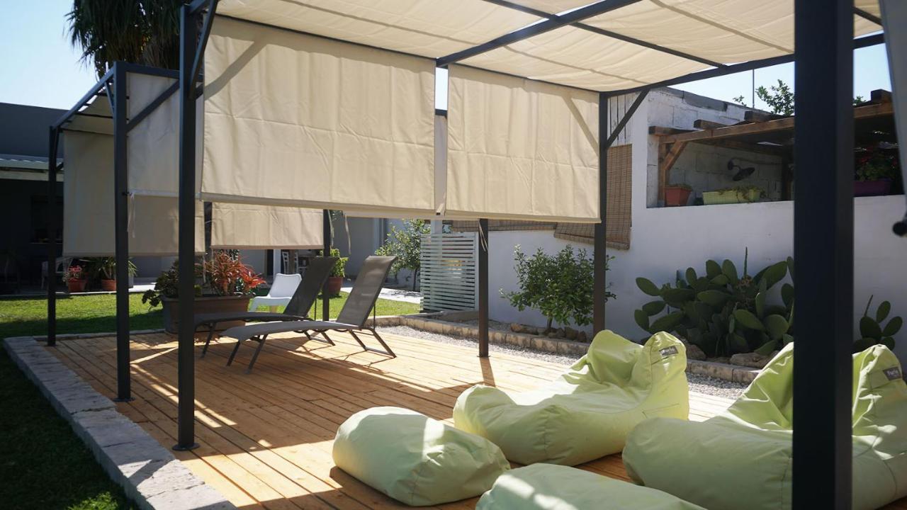 Dependance in Villa con piscina Syracuse Esterno foto